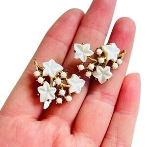 VTG Crown Trifari Tutti Frutti Earrings Signed clip Gold Tone Rare Designer